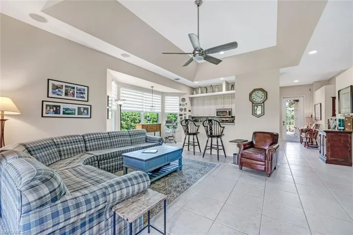 8241  Laurel Lakes  BLVD, Naples, FL 34119