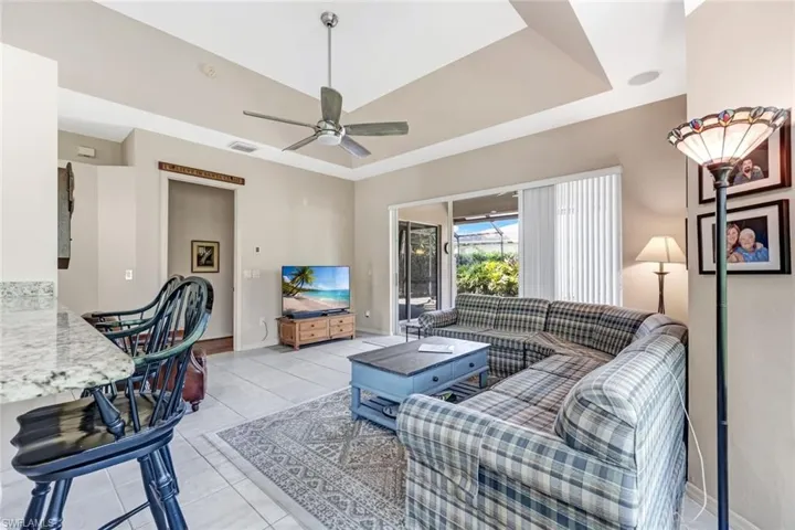 8241  Laurel Lakes  BLVD, Naples, FL 34119