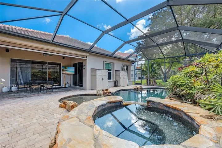 8241  Laurel Lakes  BLVD, Naples, FL 34119