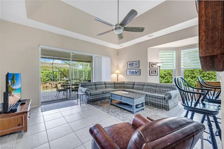 8241  Laurel Lakes  BLVD, Naples, FL 34119