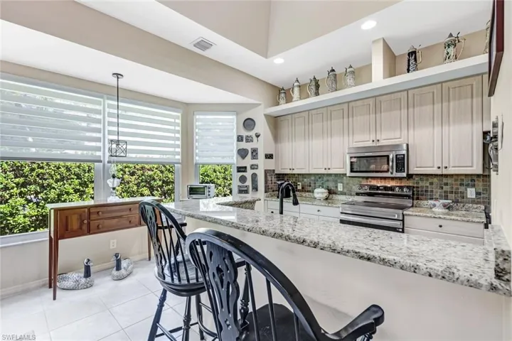 8241  Laurel Lakes  BLVD, Naples, FL 34119