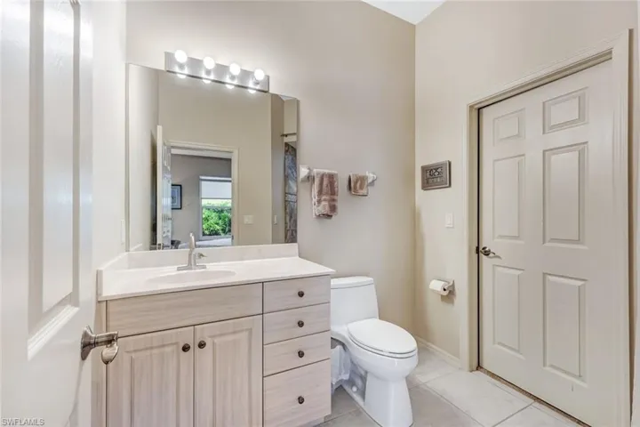 8241  Laurel Lakes  BLVD, Naples, FL 34119