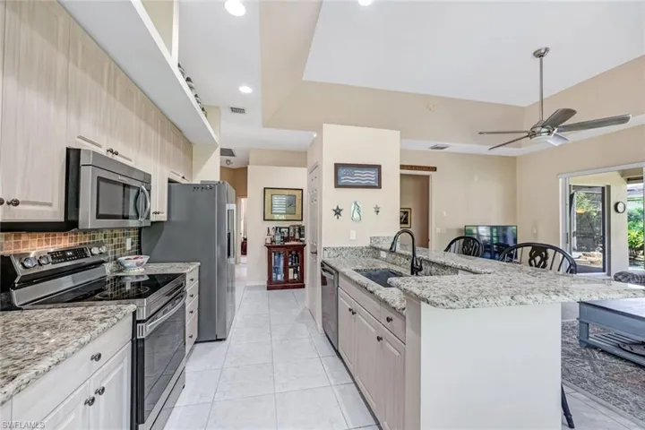 8241  Laurel Lakes  BLVD, Naples, FL 34119