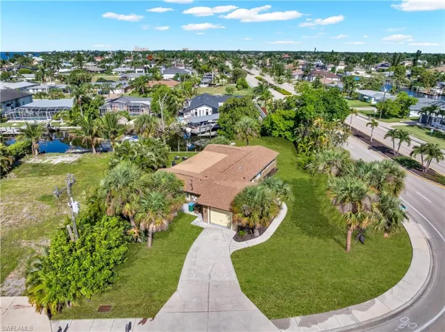 5602 Driftwood Pkwy, Cape Coral, Florida 33904