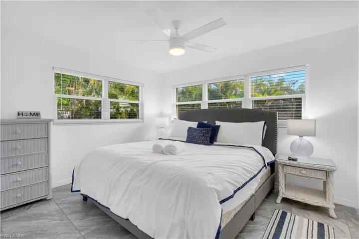 5602 Driftwood Pkwy, Cape Coral, Florida 33904