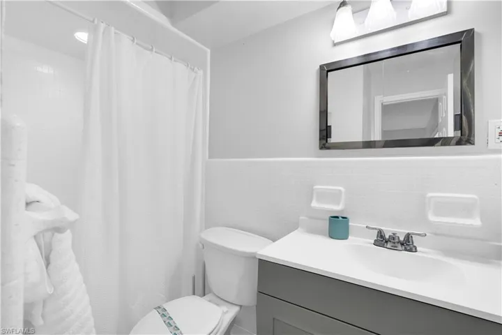 5602 Driftwood Pkwy, Cape Coral, Florida 33904