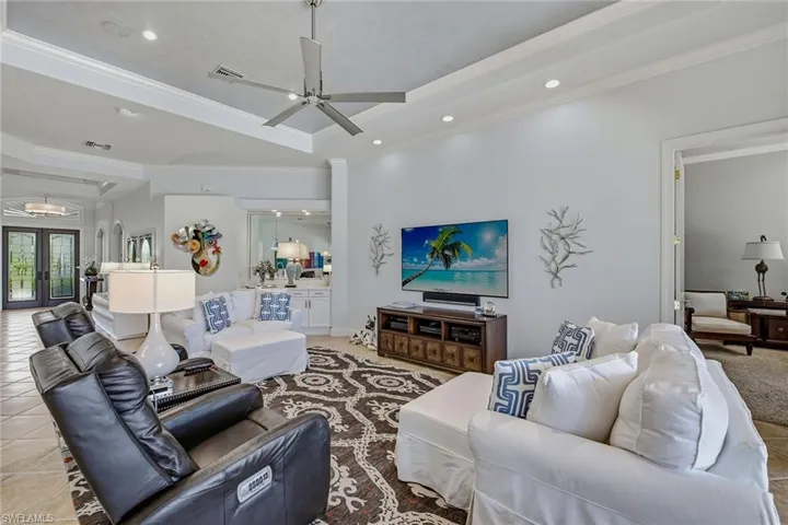836 Villa Florenza Dr, Naples, Florida 34119