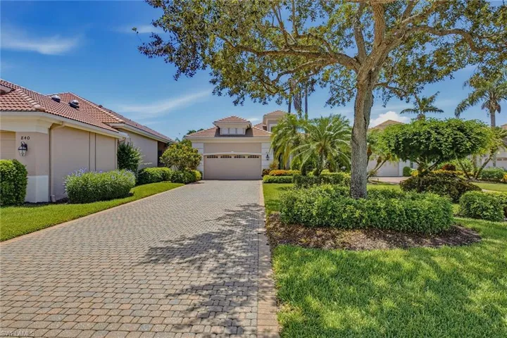 836 Villa Florenza Dr, Naples, Florida 34119