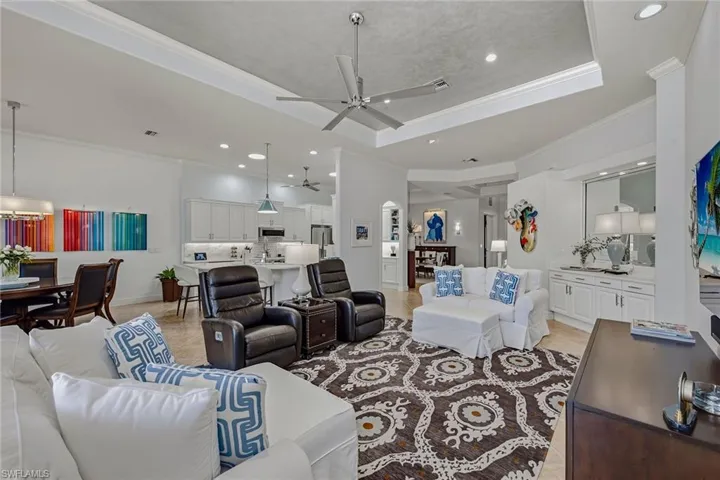 836 Villa Florenza Dr, Naples, Florida 34119