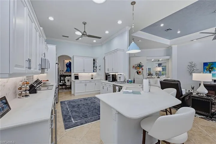836 Villa Florenza Dr, Naples, Florida 34119