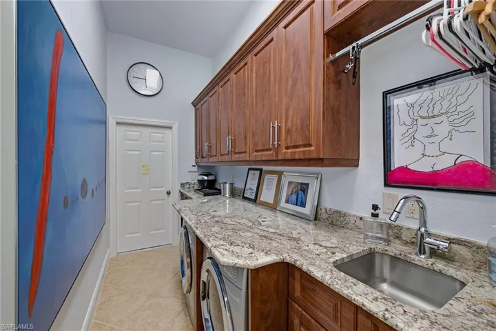 836 Villa Florenza Dr, Naples, Florida 34119