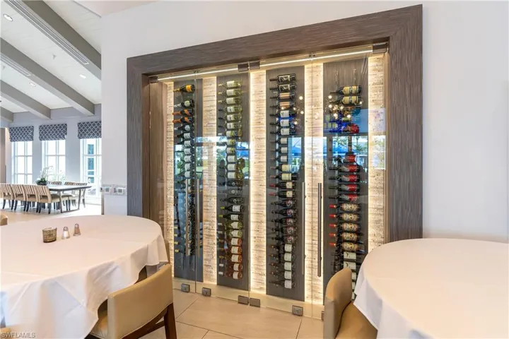 Amenity center restaurant