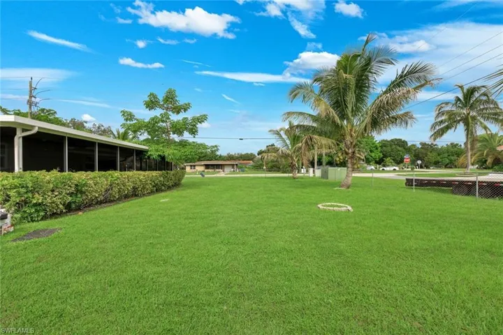 1007 Wilshire Dr, Fort Myers, Florida 33919