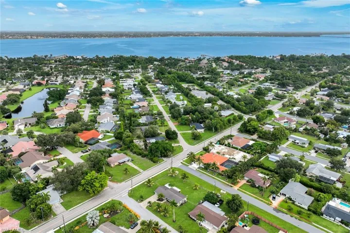 1007 Wilshire Dr, Fort Myers, Florida 33919