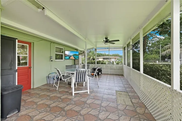 1007 Wilshire Dr, Fort Myers, Florida 33919