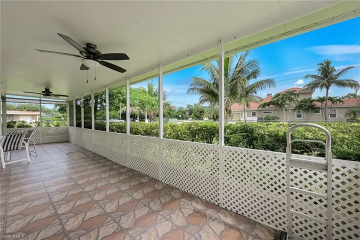 1007 Wilshire Dr, Fort Myers, Florida 33919