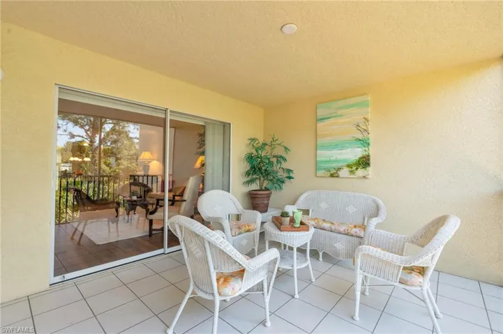 15475  Cedarwood  LN, Naples, FL 34110