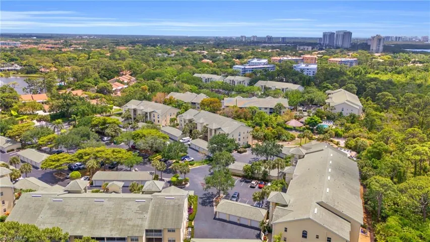 15475  Cedarwood  LN, Naples, FL 34110