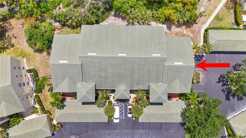 15475  Cedarwood  LN, Naples, FL 34110