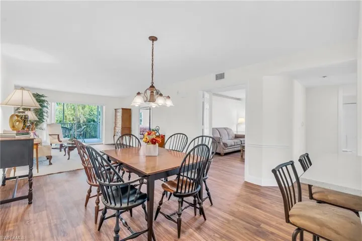 15475  Cedarwood  LN, Naples, FL 34110