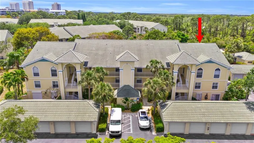 15475  Cedarwood  LN, Naples, FL 34110