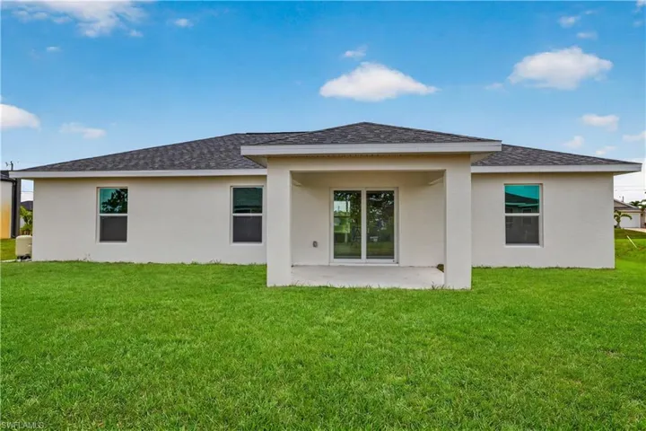 2730 Nw 19th Ave, Cape Coral, Florida 33993