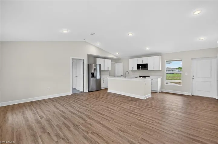 2730 Nw 19th Ave, Cape Coral, Florida 33993