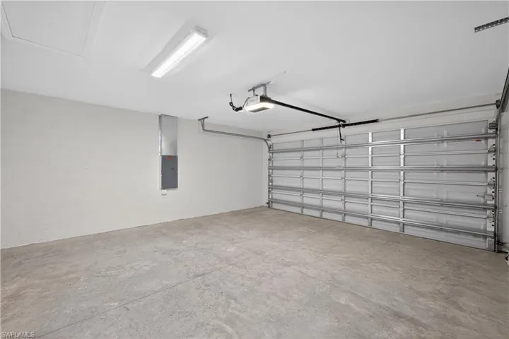 2730 Nw 19th Ave, Cape Coral, Florida 33993