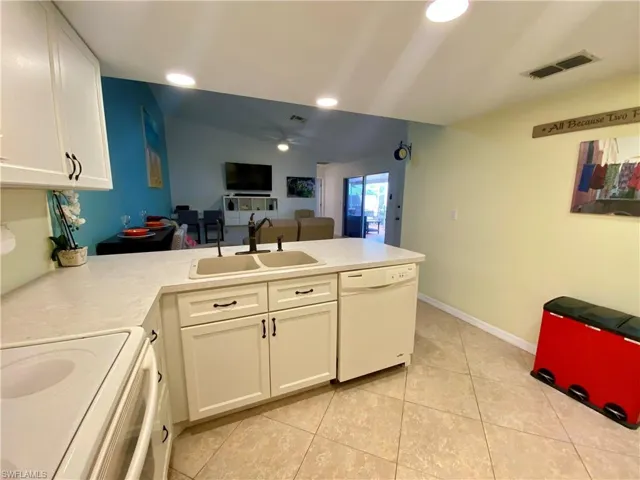 15568  Crystal Lake  DR, North Fort Myers, FL 33917
