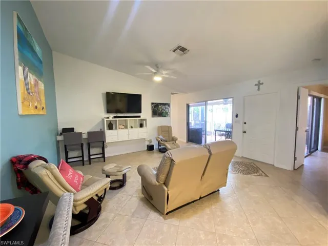 15568  Crystal Lake  DR, North Fort Myers, FL 33917