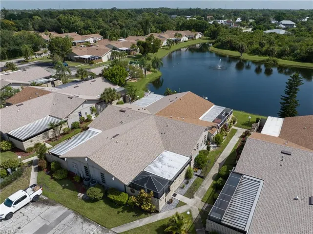 15568  Crystal Lake  DR, North Fort Myers, FL 33917