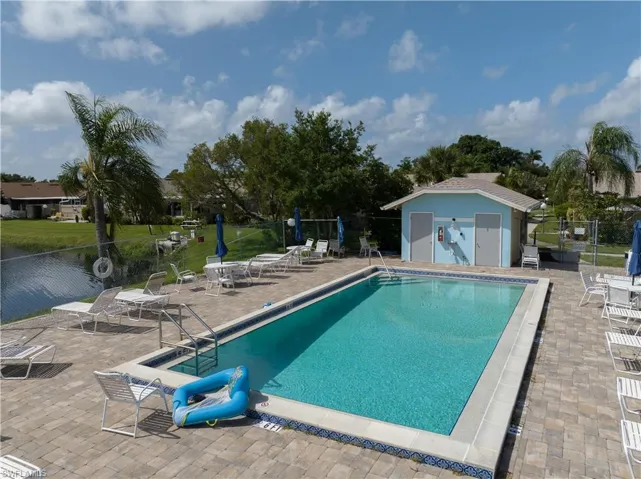 15568  Crystal Lake  DR, North Fort Myers, FL 33917