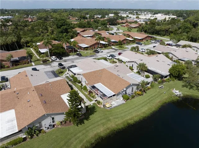 15568  Crystal Lake  DR, North Fort Myers, FL 33917