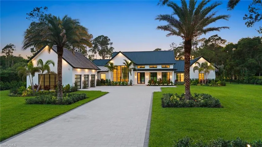191 29th St Sw, Naples, Florida 34117