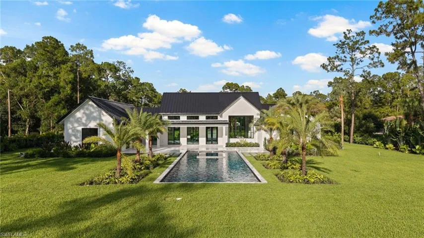 191 29th St Sw, Naples, Florida 34117
