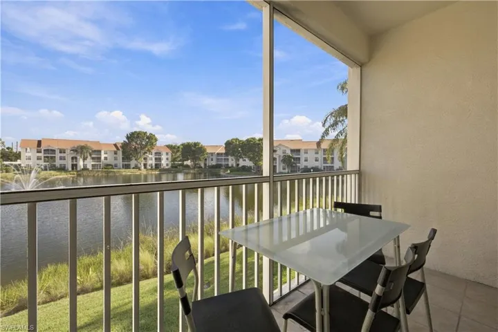 4620 Saint Croix Ln 925, Naples, Florida 34109