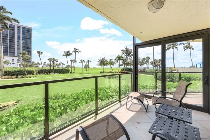 4901 Gulf Shore Blvd N 104, Naples, Florida 34103