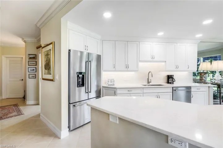4901 Gulf Shore Blvd N 104, Naples, Florida 34103