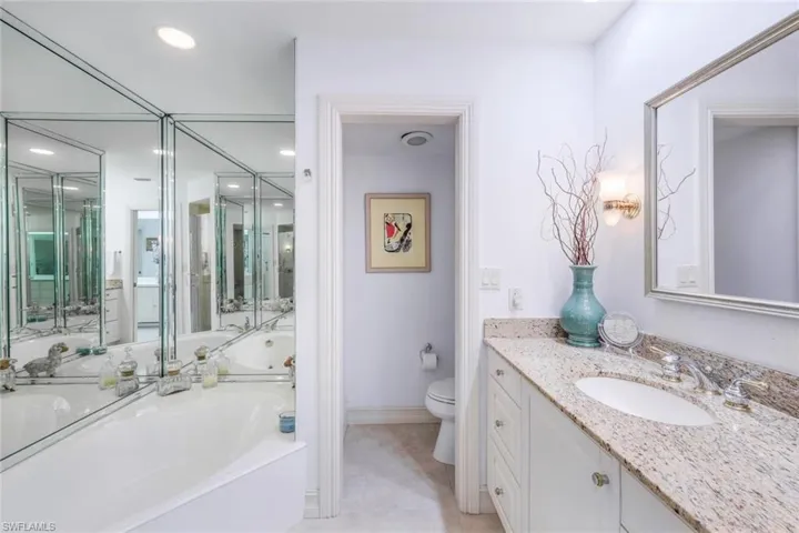 4901 Gulf Shore Blvd N 104, Naples, Florida 34103
