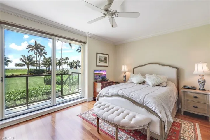 4901 Gulf Shore Blvd N 104, Naples, Florida 34103