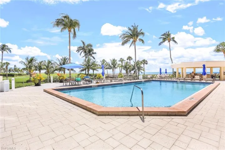 4901 Gulf Shore Blvd N 104, Naples, Florida 34103