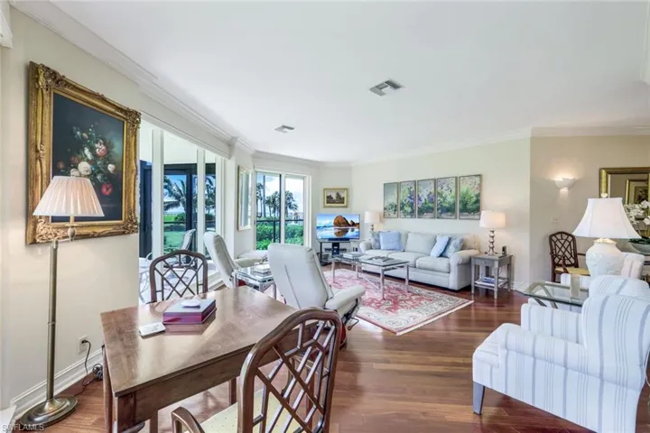 4901 Gulf Shore Blvd N 104, Naples, Florida 34103