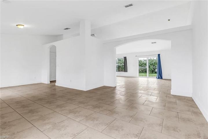 225 NW 29th  AVE, CAPE CORAL, FL 33993