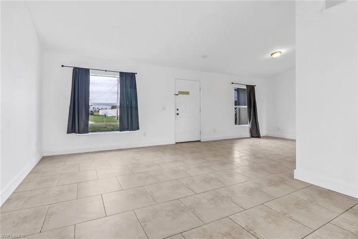 225 NW 29th  AVE, CAPE CORAL, FL 33993