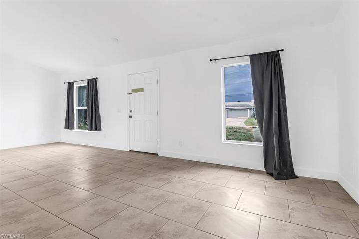 225 NW 29th  AVE, CAPE CORAL, FL 33993