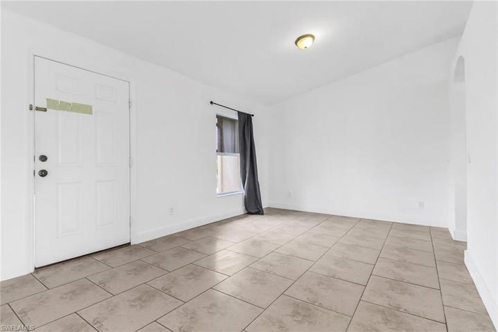 225 NW 29th  AVE, CAPE CORAL, FL 33993