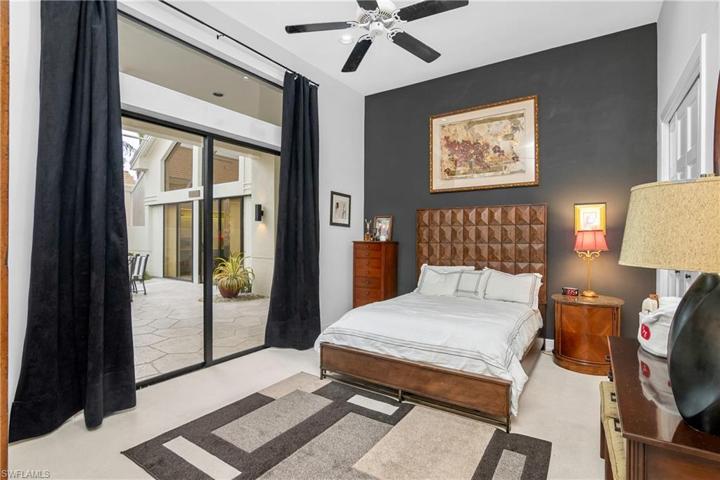 Guest room with ensuite bath