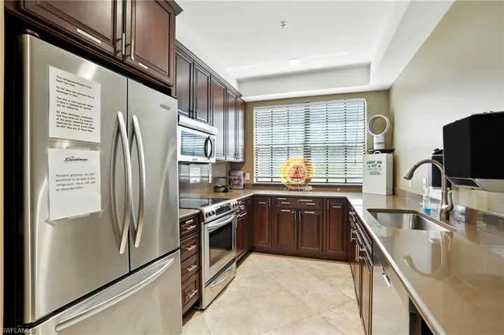 Community Room with Kitchen