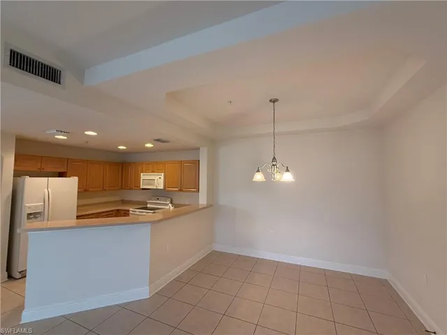 3969 Pomodoro Cir 203, Cape Coral, Florida 33909
