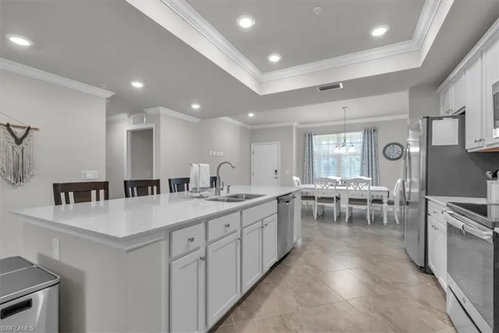 Spacious kitchen